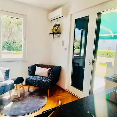 Evamar, Island Krk Apartment Punat