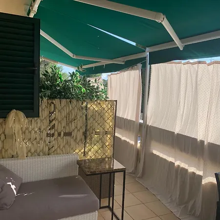 Evamar, Island Krk بونات
